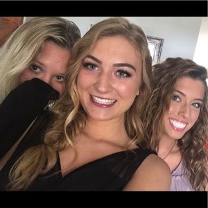 Meet your Posher, Hannah